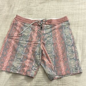 Billabong swimsuit Barley worn size 33